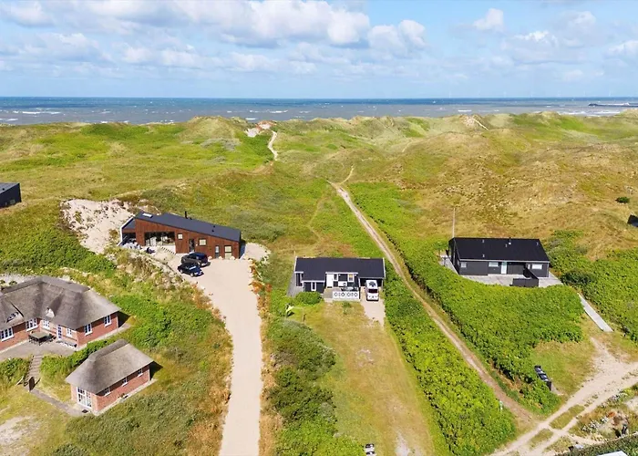 417-hvide-sande-karen-brands-vej-104 Semesterbostad